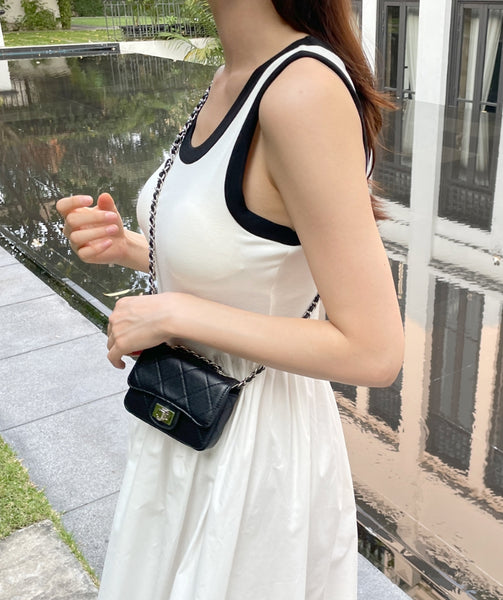 【I AM MARI】Gloin Chain Mini Bag 0001_6bafc358-f3e1-4999-905b-