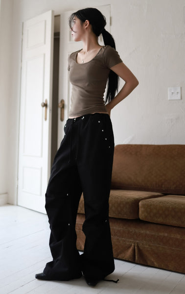 【EEUN】Star Studded Pants EEUN(イウン) - スタースタッズパンツ / Star Studded Pants