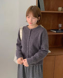 Gelte Wool Round Knit Cardigan