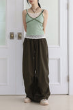 All-day rivet parachute pants