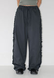 FLUTTER FRILL LINE PANTS