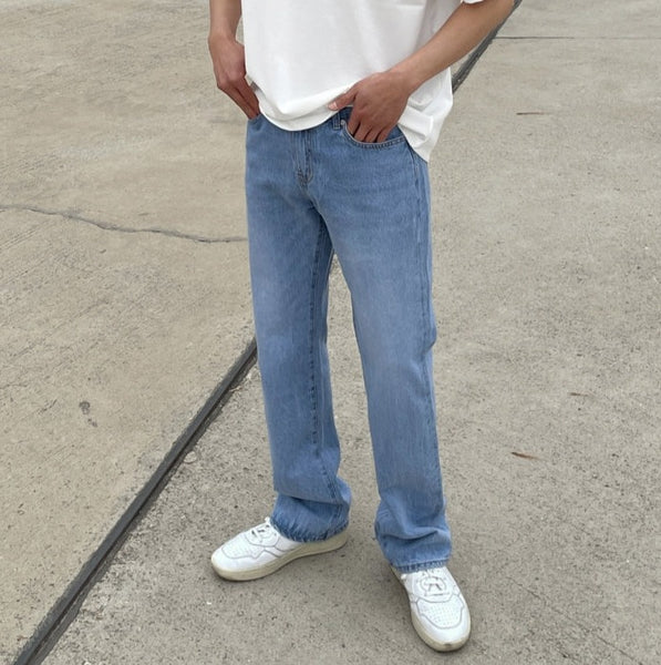 【MODERNIF】Sion Light Blue Semi-Wide Denim Pants modernif (モダンイフ) - シオンライトブルーセミワイドデニム