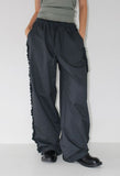FLUTTER FRILL LINE PANTS