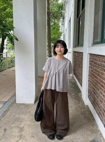 Hub Diagonal Frill Short Sleeve Blouse