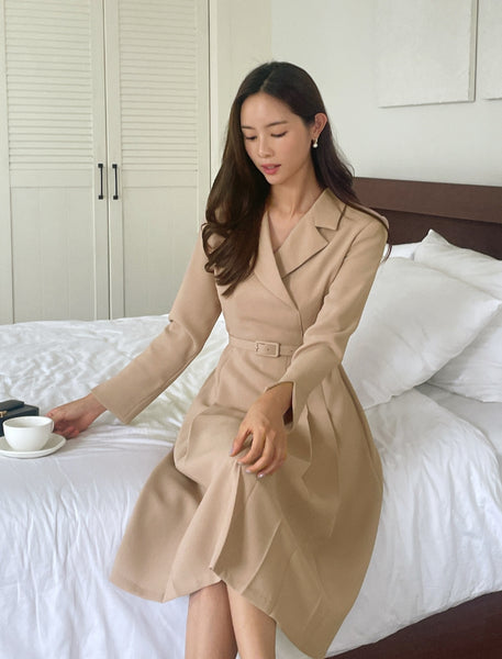 I AM MARI (アイアムマリ) - ドゥベリン襟付きプリーツ I AM MARI (アイアムマリ) - ドゥベリン襟付きプリーツ