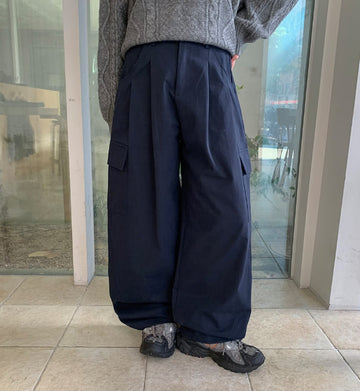 Hinte Curved Banding Cargo Balloon Wide Pants