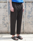 TWO TUGK LINE PANTS