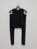 Shoulder slit cropped T-shirt