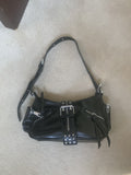 Gate eyelet buckle shoulder bag