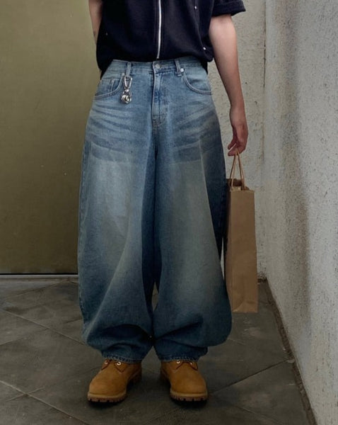 【DISCERNMENT】Jet Washing Balloon Denim Pants DISCERNMENT (ディーサーメント) - ジェットウォッシュ加工