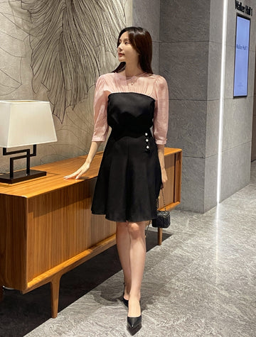 Niaki see-through color matching three quarter length blouse