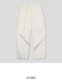 Again one tuck denim pants