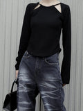 3 hole ribbon knitwear