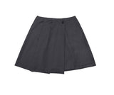 PLEATS BACK CHECKERS SHORT SK