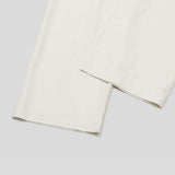 Again one tuck denim pants