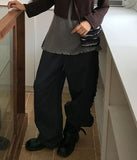 FLUTTER FRILL LINE PANTS