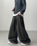 Ali Two Tuck Balloon Pants