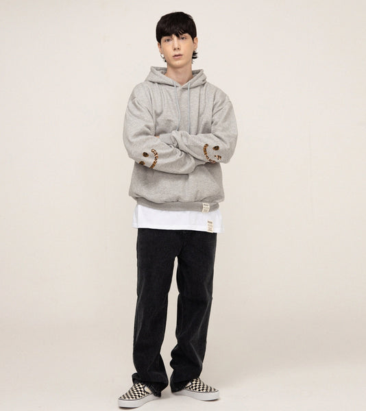 [GRAVER]★ELBOW LEOPARD DRAWING SMILE HOODIE UNISEX] Elbow Leopard Drawing Smile White Clip Hoodie