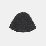 Alpaka knit bucket hat