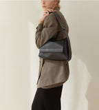 LOG FLAP BAG