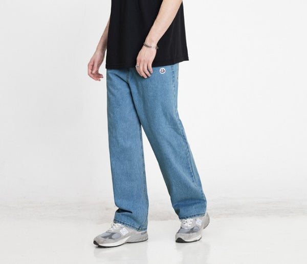 【GRAVER】Drawing Smile Embroidery Wide Denim Pants GRAVER(グレーバー) - Drawing Smile Embroidery Wide Denim