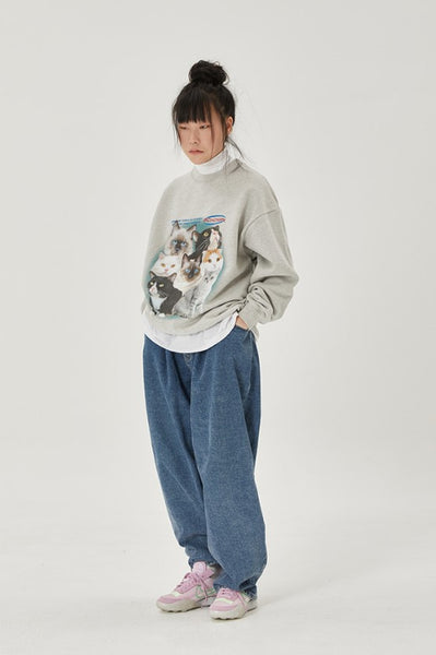 【MCNCHIPS】Cat squad goals crewneck Cat squad goals crewneck [grey] - MCNCHIPS®