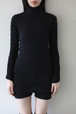 Sleeve shirring polar tee