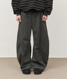 Robern Dart Curved Pants