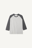 Slub color matching raglan three quarter T-shirt