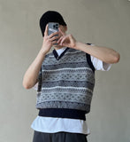 Jacquard V Knit Vest