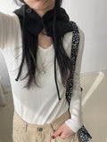 Soie V-neck warmer knit tee