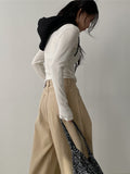 Soie V-neck warmer knit tee