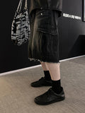 Undercutting Cargo Black Half Denim