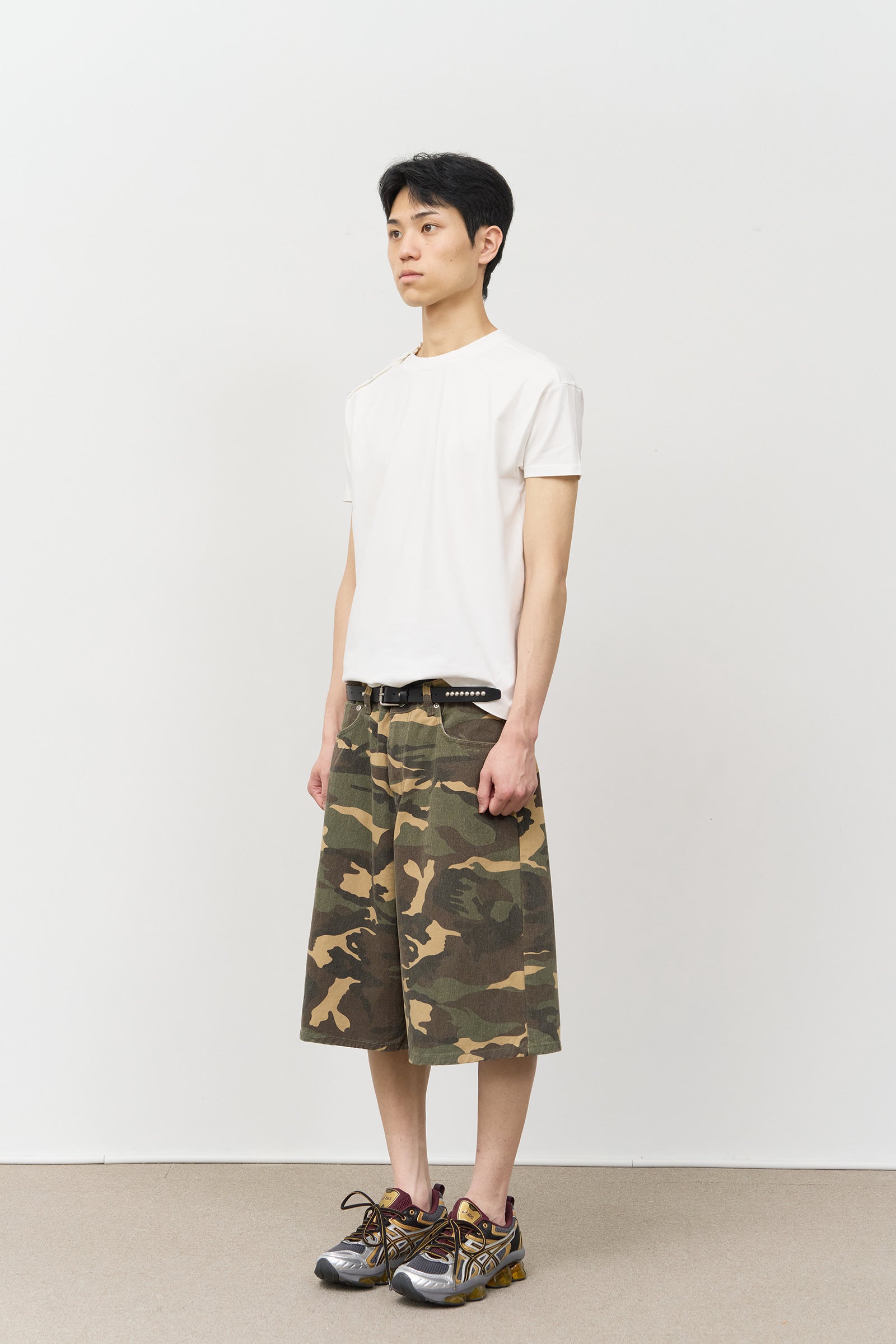 【HI FI FNK】Nut Slim Top Nut Slim Top (5color) - HIFIFNK | 60% - Asian Fashion Online