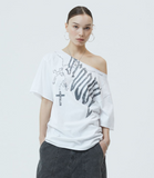 GROOVY ONE SHOULDER TEE