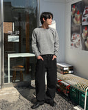 Round button knit