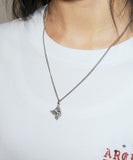 MELTING BUTTERFLY NECKLACE