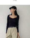 Heart Neck Ribbed Slim Knit