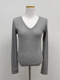 Soie V-neck warmer knit tee