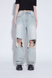destroyed washing jeans