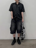 Undercutting Cargo Black Half Denim