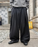 V-wide slacks
