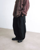 One Tuck Balloon Pants