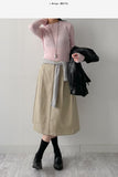 Two-pin tuck cotton flare skirt