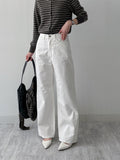 Curved Semi-Wide Cotton Pants