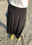 CLASSIC MID PLEATS SKIRT