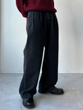 Waistbandless Two-Tuck Wide Denim