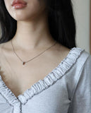 Nosua Square Necklace