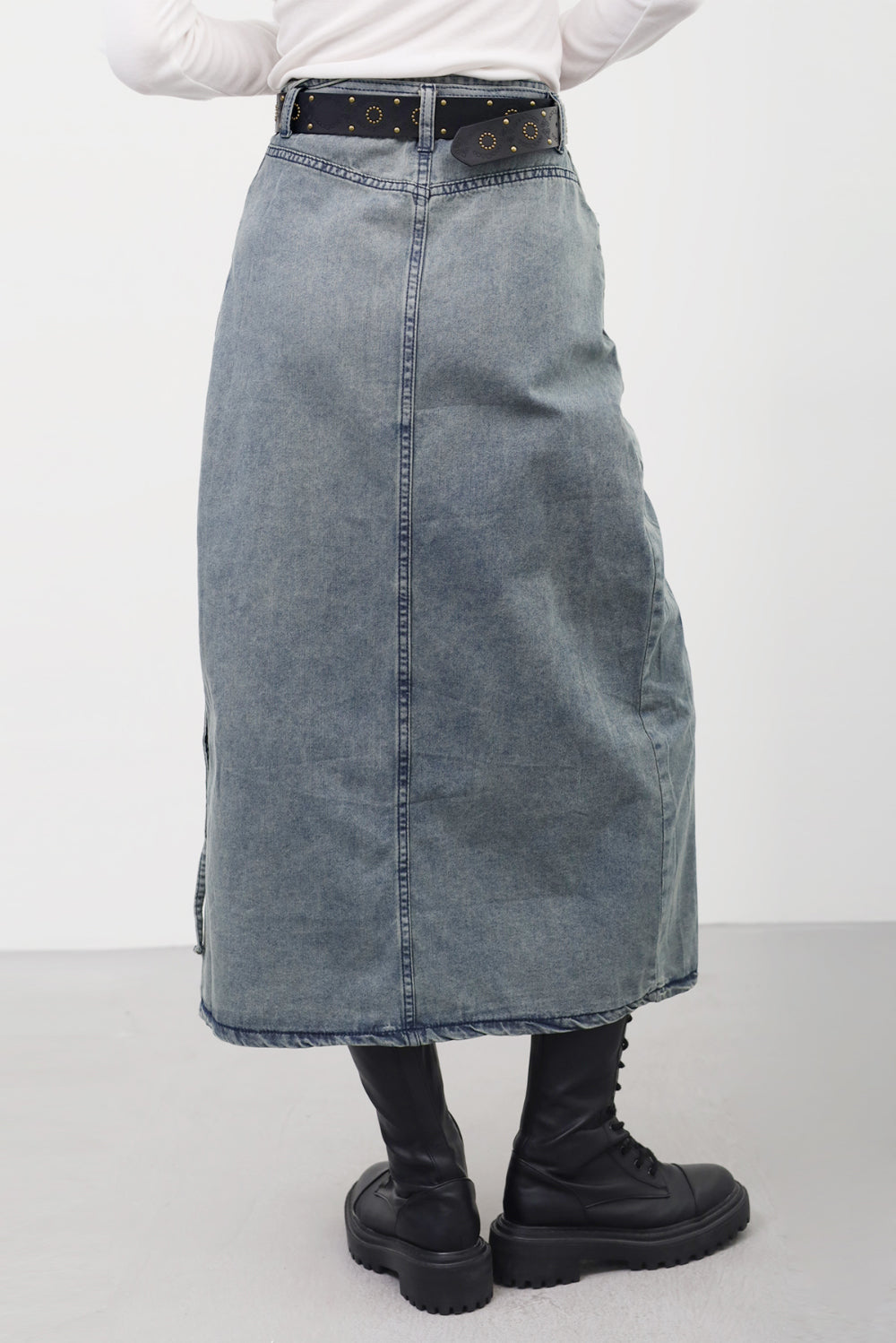 【NONCODE】Jess Strap Denim Skirt Jess Strap Denim Skirt - NONCODE | 60% - Asian Fashion