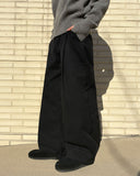One-tuck cotton wide pants